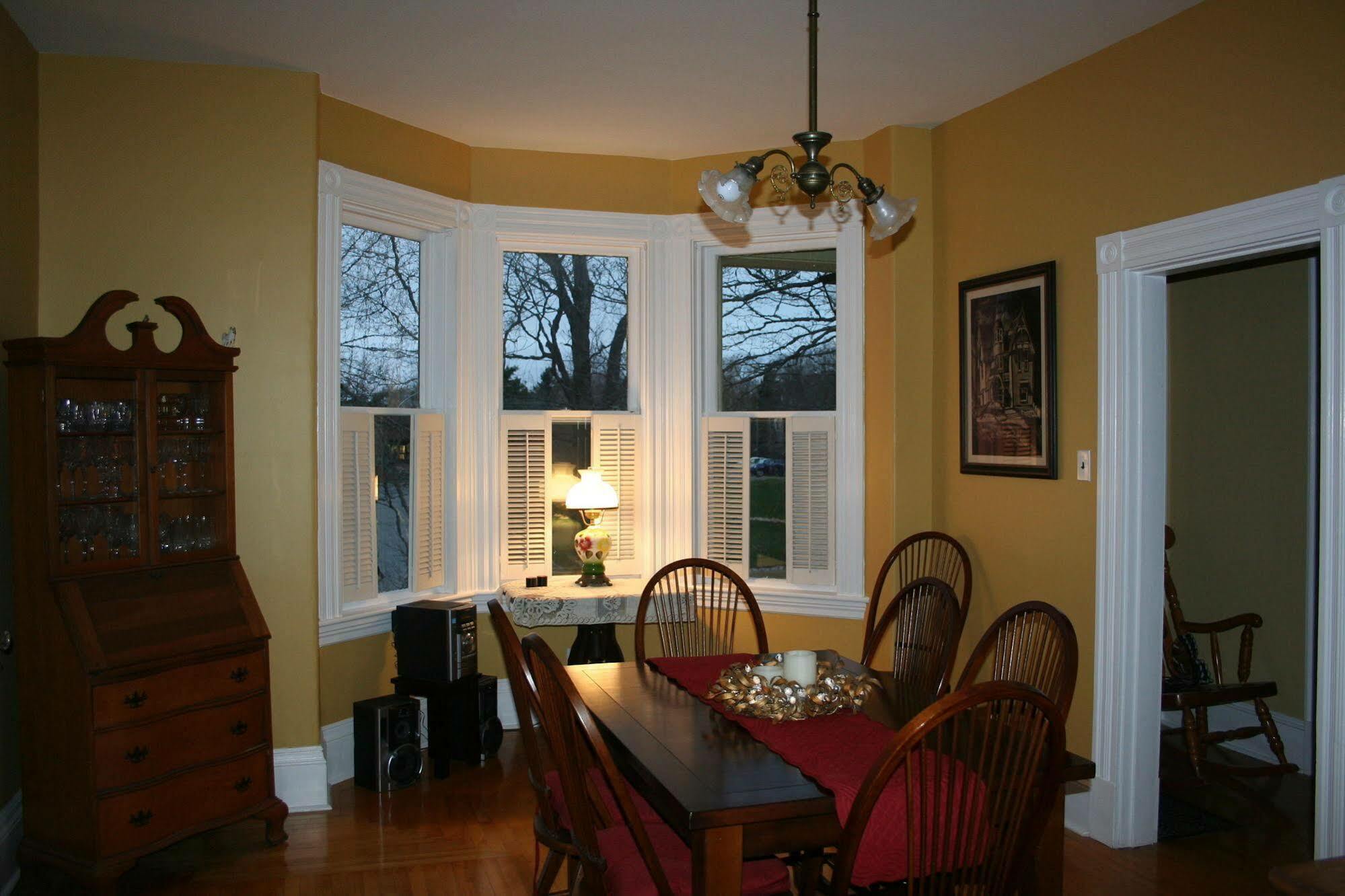 Sackville Bed And Breakfast Exterior photo